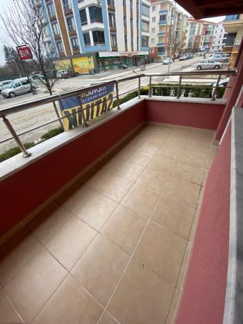 GÜVENAY - ÇORUM ÜÇTUTLAR F. SULTAN MEHMET OKULU YANI SATILIK DAİRE