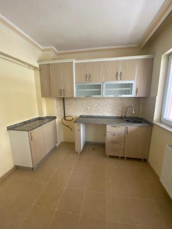 GÜVENAY - ÇORUM ÜÇTUTLAR F. SULTAN MEHMET OKULU YANI SATILIK DAİRE