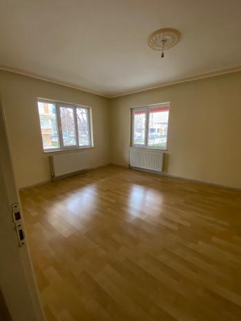 GÜVENAY - ÇORUM ÜÇTUTLAR F. SULTAN MEHMET OKULU YANI SATILIK DAİRE