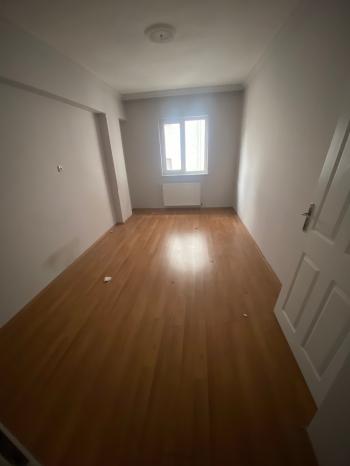 Güvenay - Çorum Tekcevizde 19 Mayıs Okuluna Yakın 2+1