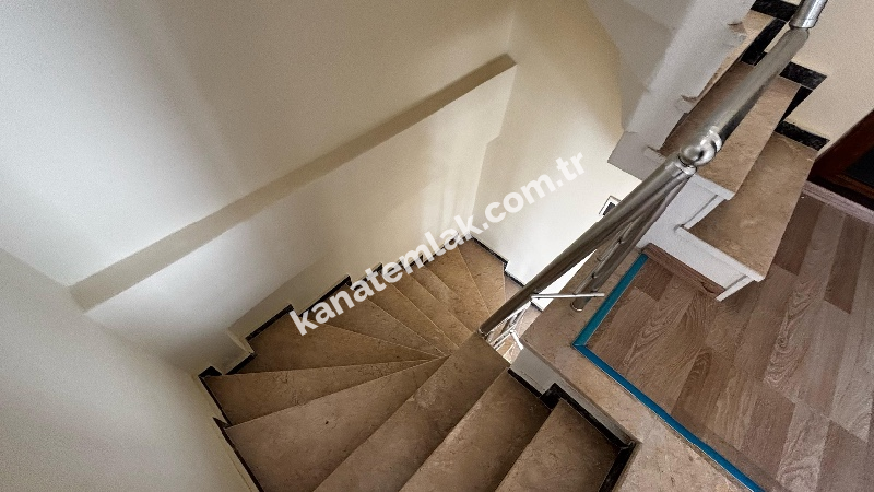 Marmara Ereğlisi satılık müstakil bahçeli villa 