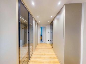 Kıbrıs Girne Çatalköy Bölgesinde Özel Yüzme Havuzlu 4+1 Lüks Modern Satılık Villalar