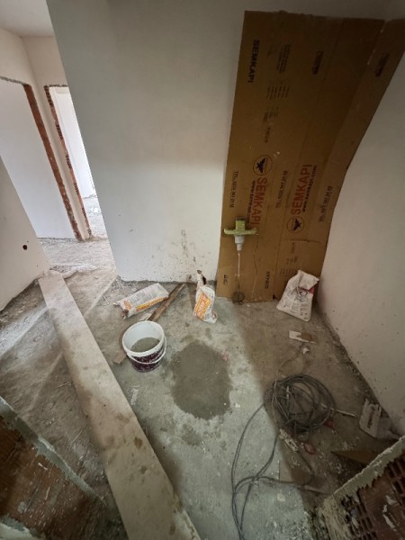 Çırçır'da 2+1 Arakat Asansörlü Sıfır Bina'da Satılık Daire