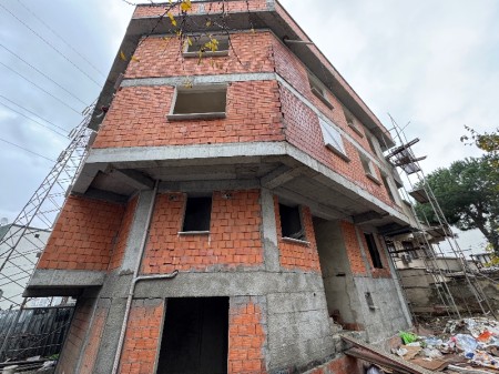 Çırçır'da 2+1 Arakat Asansörlü Sıfır Bina'da Satılık Daire