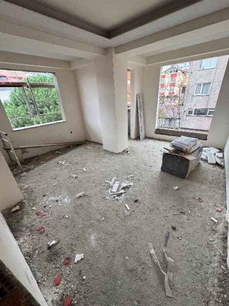 Çırçır'da 2+1 Arakat Asansörlü Sıfır Bina'da Satılık Daire