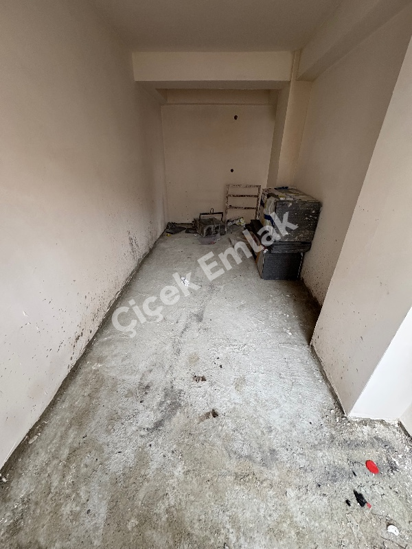 Çırçır'da 2+1 Arakat Asansörlü Sıfır Bina'da Satılık Daire
