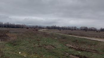 AFYYON ÜÇOK EMLAKTAN İHSANİYE KAYIHAN  KUNDUZLU KÖYÜNDE 28.300M² SATILIK TARLA 