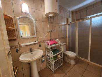 DİDİM ALTINKUM MAHALLESİNDE DENİZE 100 METRE AÇIK MUTFAKLI 2+1 SATILIK DAİRE