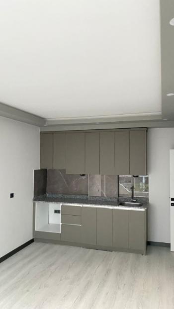  ALTINKUM’DA DENİZE YÜRÜME MESAFESİNDE SIFIR 2+1 DAİRE!