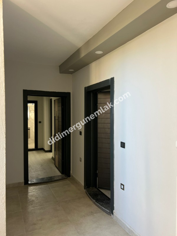  ALTINKUM’DA DENİZE YÜRÜME MESAFESİNDE SIFIR 2+1 DAİRE!