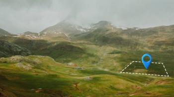 Elmas'tan Yeniköy'de Doğa Manzaralı Meyve Bahçeli Arsa