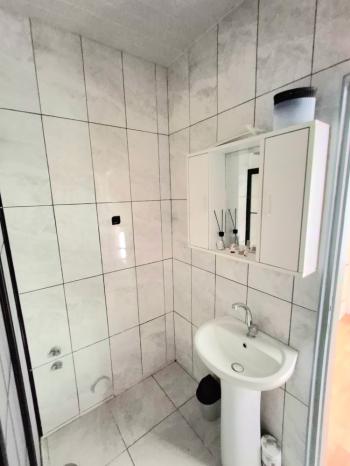 GÜVENAY - ÇORUM GÜLABİBEY ATA CADDESİ ÜZERİ SATILIK 2+1 DAİRE