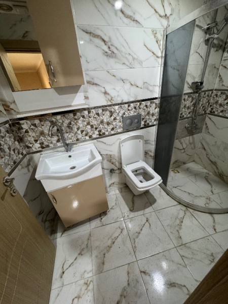 Çırçır’da Asansörlü 4+1 Yeni Kiralık Dubleks