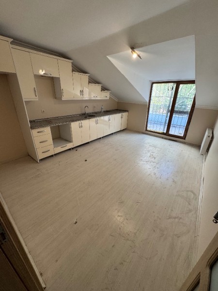 Çırçır’da Asansörlü 4+1 Yeni Kiralık Dubleks