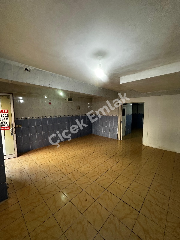 Yeşilpınar'da 50 m2 Wc'li Kiralık İşyeri