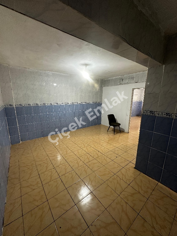 Yeşilpınar'da 50 m2 Wc'li Kiralık İşyeri