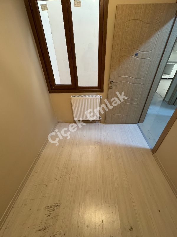 Çırçır’da Asansörlü 4+1 Yeni Kiralık Dubleks