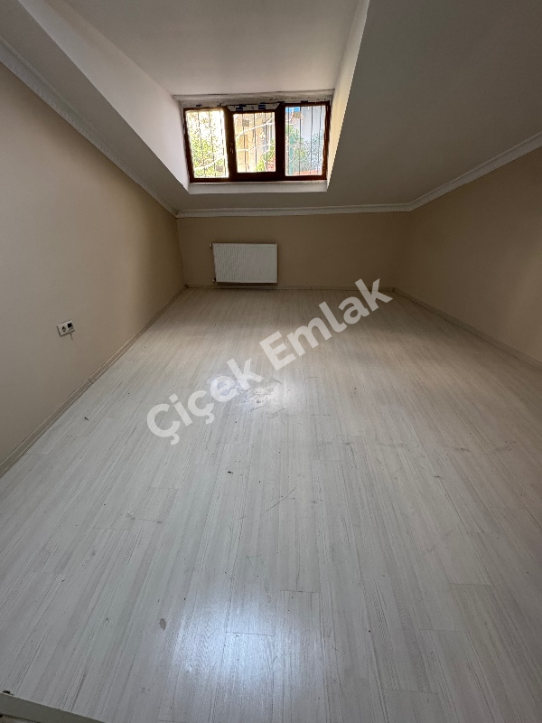 Çırçır’da Asansörlü 4+1 Yeni Kiralık Dubleks