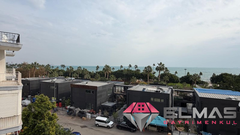 Elmas’tan Fatih’te Denize Sıfır Full Manzaralı 3+1