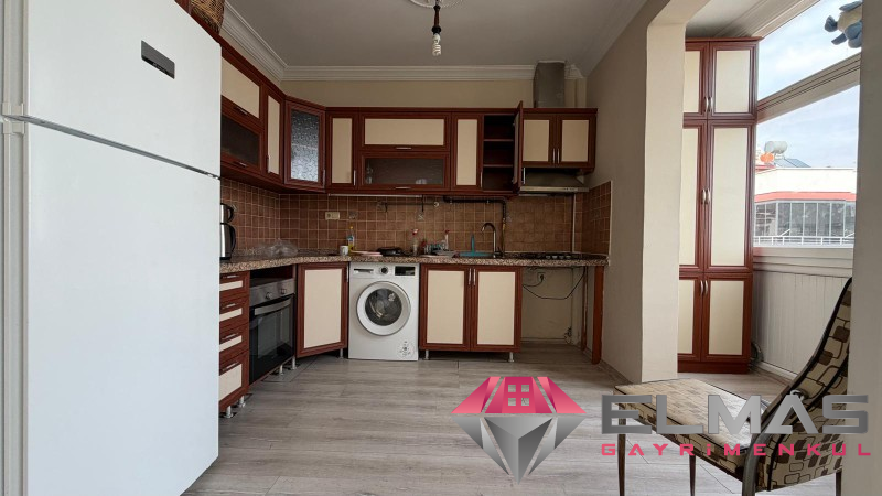 Elmas’tan Fatih’te Denize Sıfır Full Manzaralı 3+1