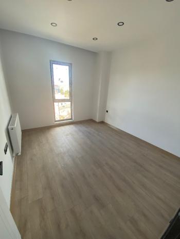 GÜVENAY - ÇORUM KALE BEST BENZİNLİK CİVARI 3+1 SATILIK DAİRE 