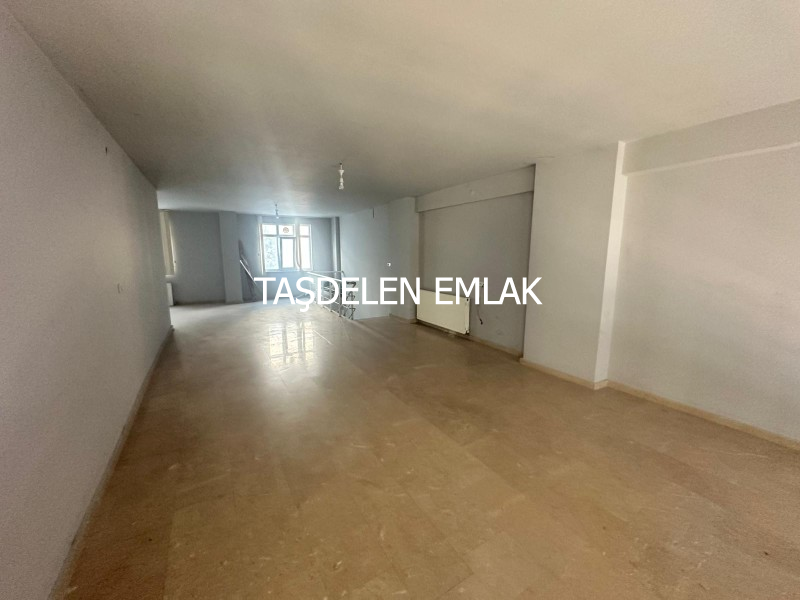 YENİMAHALLE İSTANBUL CADDESİNE CEPHE İŞYERİ
