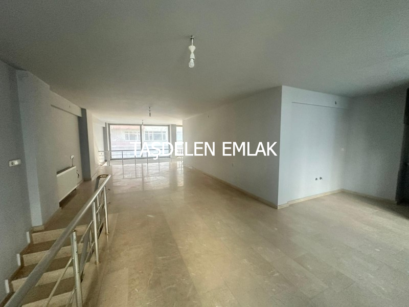 YENİMAHALLE İSTANBUL CADDESİNE CEPHE İŞYERİ