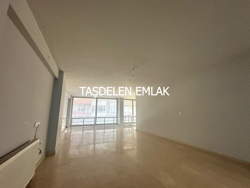 YENİMAHALLE İSTANBUL CADDESİNE CEPHE İŞYERİ