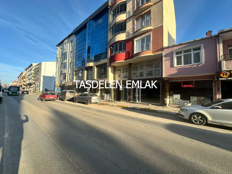 YENİMAHALLE İSTANBUL CADDESİNE CEPHE İŞYERİ