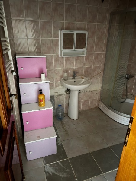 Çırçır Metro’ya 2 Dk 2+1 Arakat Balkonlu Kiralık Daire