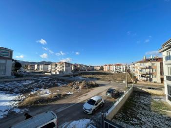 AFYON ÜÇOK EMLAKTAN MAREŞAL F ÇAKMAK MAH SATILIK SIFIR ULTRA LÜX 2+1 DAİRELER