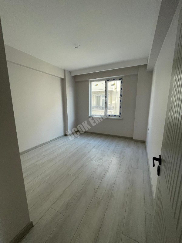 AFYON ÜÇOK EMLAKTAN MAREŞAL F ÇAKMAK MAH SATILIK SIFIR ULTRA LÜX 2+1 DAİRELER