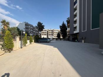 ALYANS'TAN YAŞAMAKTAN KEYİF ALACAĞINIZ LÜKS SİTE İÇERİSİNDE 1+1