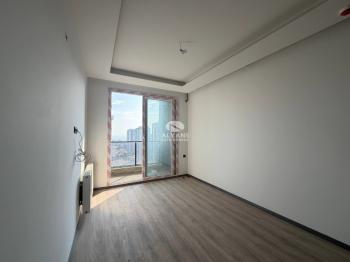 ALYANS'TAN YAŞAMAKTAN KEYİF ALACAĞINIZ LÜKS SİTE İÇERİSİNDE 1+1