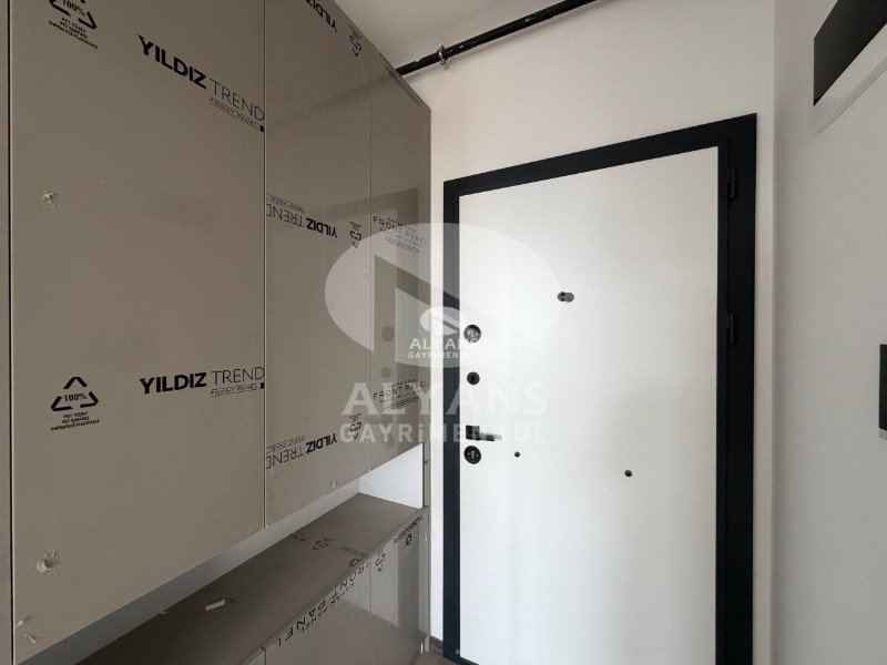 ALYANS'TAN YAŞAMAKTAN KEYİF ALACAĞINIZ LÜKS SİTE İÇERİSİNDE 1+1