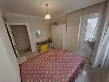 EFELER MAHALLESİ’NDE MERKEZİ KONUMDA SATILIK FULL EŞYALI 2+1 DAİRE