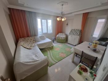 EFELER MAHALLESİ’NDE MERKEZİ KONUMDA SATILIK FULL EŞYALI 2+1 DAİRE