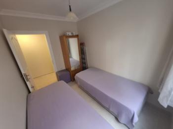 EFELER MAHALLESİ’NDE MERKEZİ KONUMDA SATILIK FULL EŞYALI 2+1 DAİRE