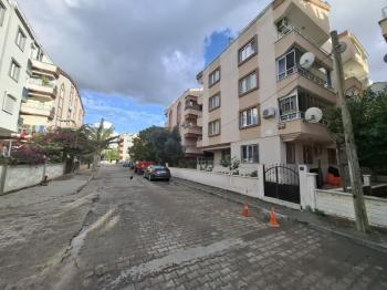 EFELER MAHALLESİ’NDE MERKEZİ KONUMDA SATILIK FULL EŞYALI 2+1 DAİRE