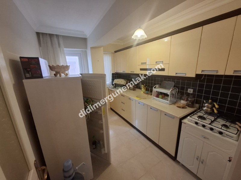 EFELER MAHALLESİ’NDE MERKEZİ KONUMDA SATILIK FULL EŞYALI 2+1 DAİRE