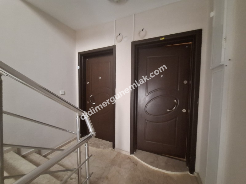 EFELER MAHALLESİ’NDE MERKEZİ KONUMDA SATILIK FULL EŞYALI 2+1 DAİRE