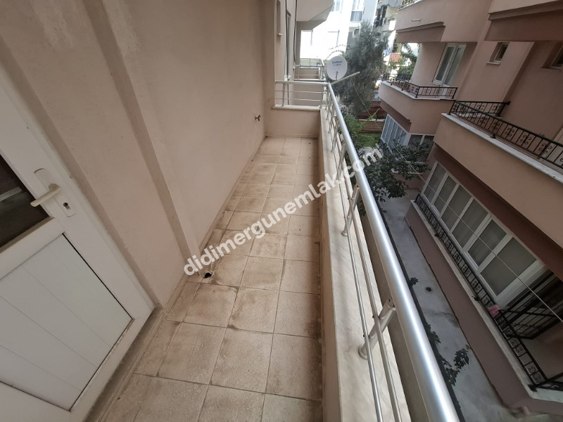 EFELER MAHALLESİ’NDE MERKEZİ KONUMDA SATILIK FULL EŞYALI 2+1 DAİRE