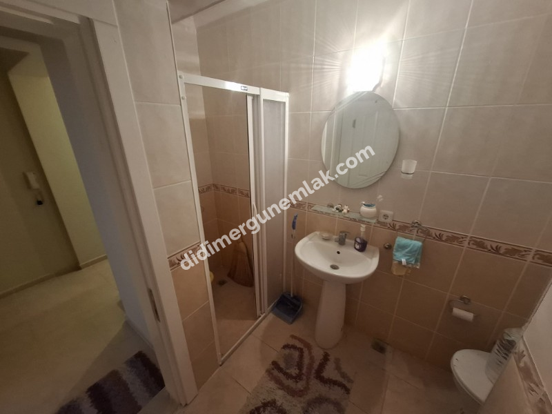 EFELER MAHALLESİ’NDE MERKEZİ KONUMDA SATILIK FULL EŞYALI 2+1 DAİRE