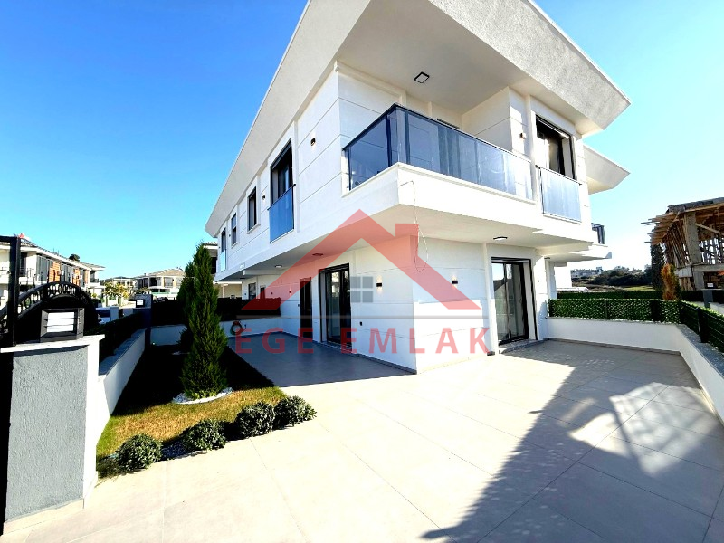 Didim Hisar Mahallesinde Satılık 3+1 Villa
