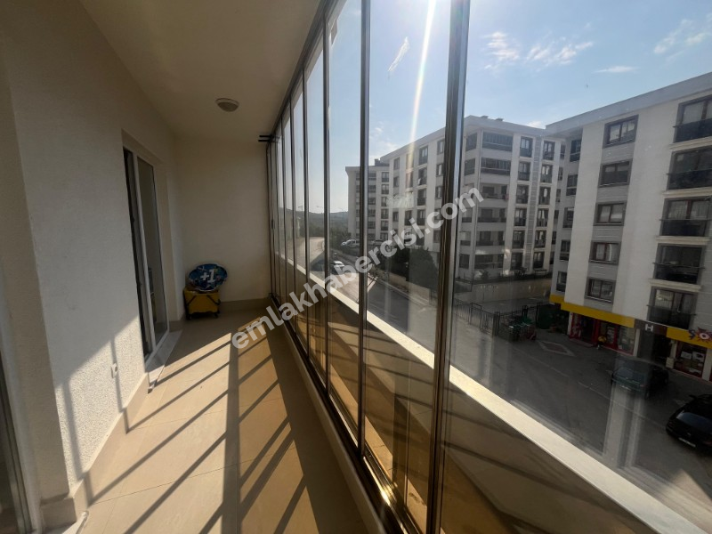 MUDANYA GÜZELYALI SEYİRTEPE KONAKLARI'NDA DENİZ MANZARALI 3+1 ÖN CEPHE ARAKAT DAİRE