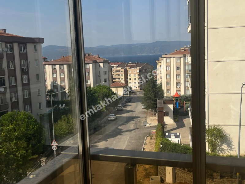 MUDANYA GÜZELYALI SEYİRTEPE KONAKLARI'NDA DENİZ MANZARALI 3+1 ÖN CEPHE ARAKAT DAİRE