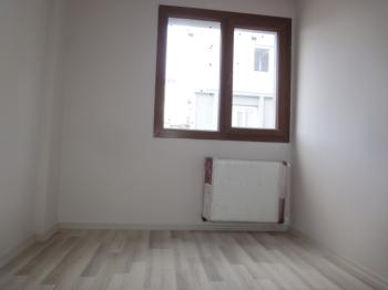Antre Emlak'tan Kiralık Refet Bele Mahallesinde 2+1 Doğalgazlı Yeni Daire