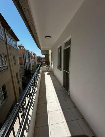 DİDİM ÇAMLIK MAHALLESİNDE DENİZE YÜRÜYÜŞ MESAFESİNDE,TAMAMEN YENİLENMİŞ EFSANE FİYATLI MASRAFSIZ VE ŞIK 2+1 SATILIK DAİRE!