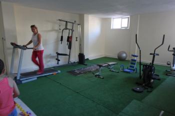 DİDİM EFELER MAHALLESİNDE HAVUZ CEPHELİ ,MODERN SİTEDE FERAH 2+1 SATILIK DAİRE