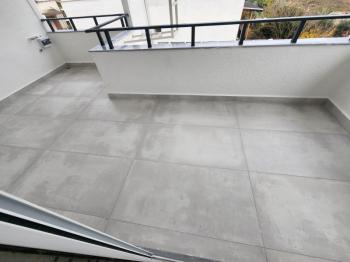 DİDİM ALTINKUM MAHALLESİ'NDE YEŞİLKENT YOLUNA YAKIN MASRAFSIZ MÜSTAKİL BAHÇELİ 4+1 SATILIK VİLLA